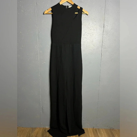 Alice & Olivia Ivy Cutout Shoulder Sleeveless Wide Leg. Size 4 - Picture 3 of 11